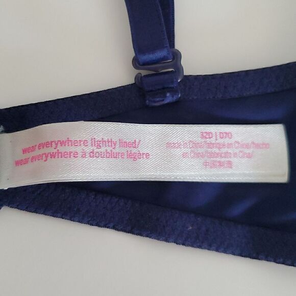 PINK Victoria's Secret Wear Everywhere Lightly Lined T-Shirt Bra Blue Size 32D - Picture 9 of 12